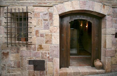 Alquezar House | Casa Avellanas