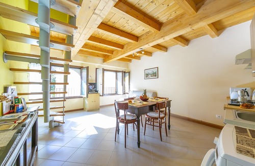 Madonna del Sasso House | Casa Baroni few min From Orta Lake