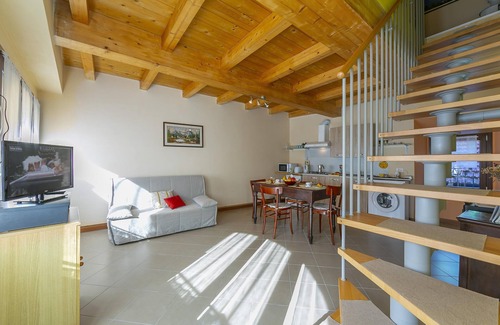 Madonna del Sasso House | Casa Baroni few min From Orta Lake