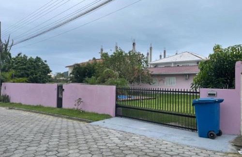 Capivari House | Casa com Piscina