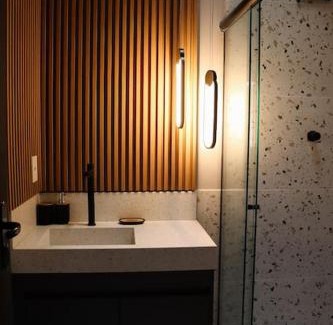 Paranapanema House | Casa com piscina e acesso ao clube Riviera