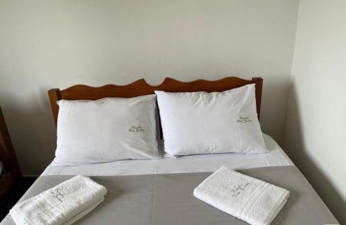 Capitolio House | Casa com piscina vista para lago, 03 quartos confortáveis