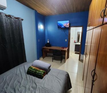 Encarnacion House | Casa con patio y quincho en Cambyreta Itapua