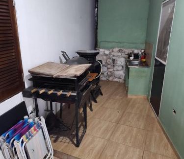 Encarnacion House | Casa con patio y quincho en Cambyreta Itapua