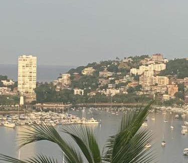 Caleta House | Casa con vista espectacular al mar con alberca