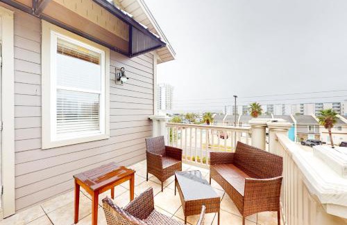 Crescent Beach House | Casa Cote de Mar