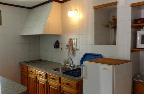 Gouveia Apartment | CASA DA LURDES - T2 4 PAX