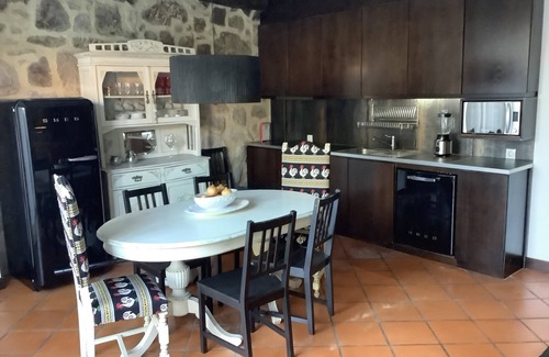 Fatauncos House | CASA DA PRAÇA - TRANQUILITY AND COMFORT AT A FANTASTIC PRICE