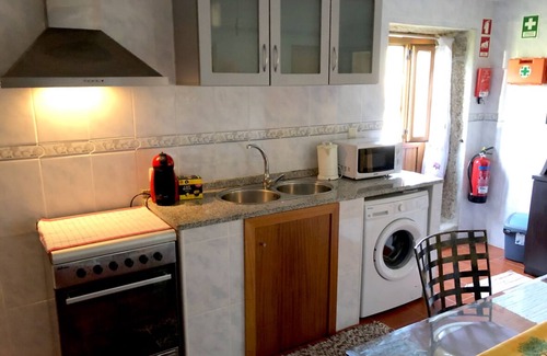 Celorico de Basto House | Casa da Quinta da Prelada with terrace + barbecue and pool for 4 people