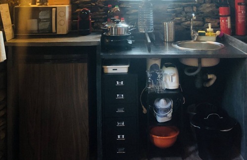 Alvarenga Cottage | Casa da Ribeira- River bank house in magical little village Paradinha