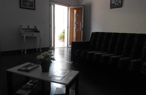 Refojos de Basto Apartment | Casa das Gazânias bed and breakfasts