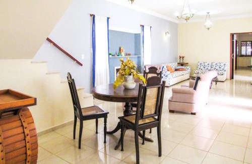 Mairipora House | Casa de campo c piscina e lazer em Mairiporã