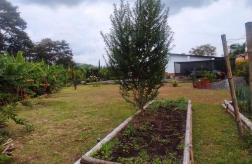 La Estrella Villa | Casa de Campo Completa en Eje Cafetero