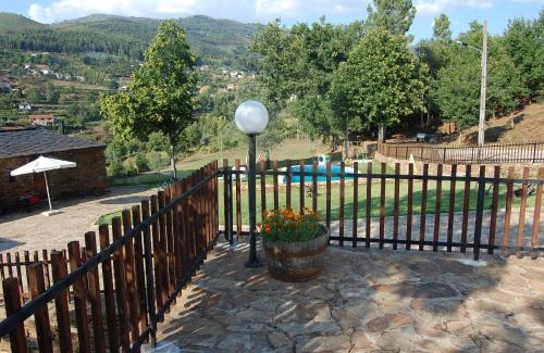 Cinfaes House | Casa de Campo "Quinta do Cadafaz"