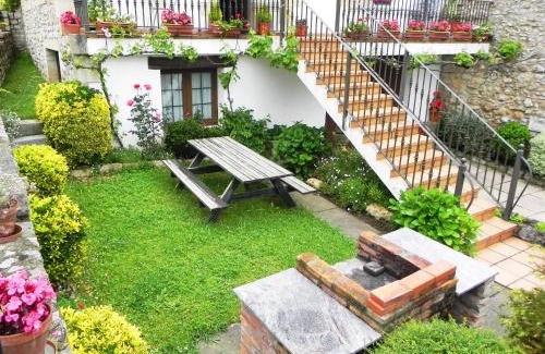 Santillana del Mar House | Casa de la Fuente Santillana del Mar