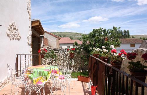 Aldeasona House | Casa de Laura