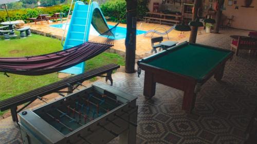 Mato Dentro House | Casa de Pedras na Montanha Stone House