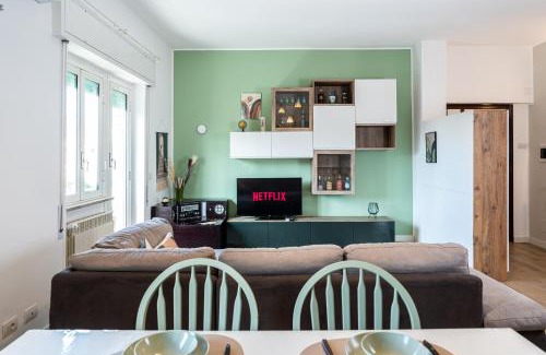 Quartiere XXIII Alessandrino Apartment | Casa dei Girasoli - Metro C Mirti