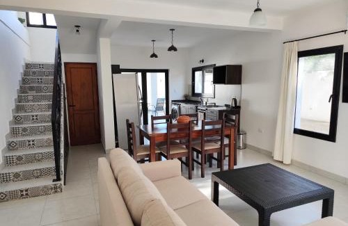 Cafayate House | Casa del Algarrobo