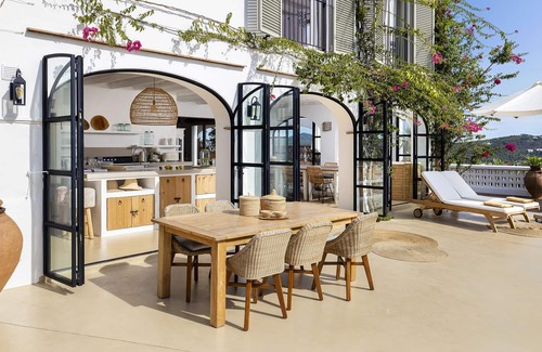 Calella de Palafrugell House | Casa del Mar: A Mediterranean Dream in Calella de Palafrugell