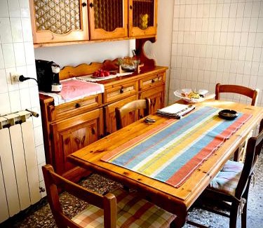 San Terenzo Monti House | Casa Delizia