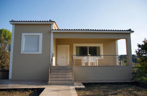 Aravissos Villa | Casa Di Calma Four Seasons Guest House