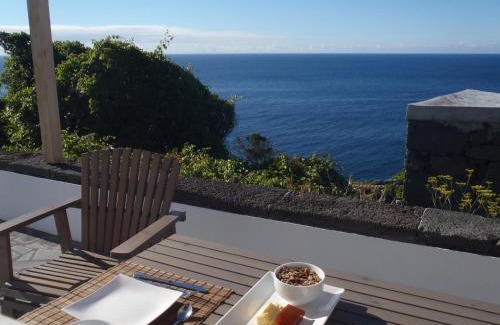 Calheta de Nesquim House | Casa do Baleeiro