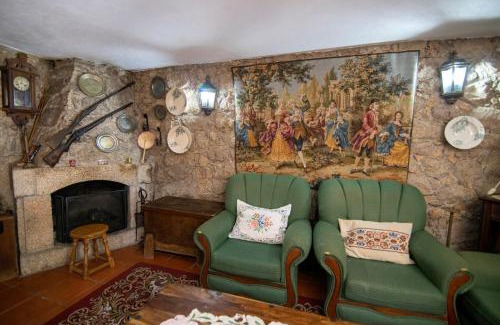 Sortelha House | Casa do Campanário