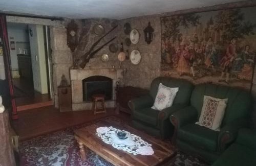 Sortelha House | Casa do Campanário