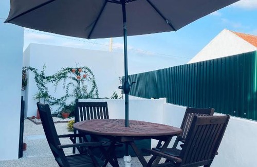 Obidos House | Casa do Canto - Uma casa no campo, perto da praia.