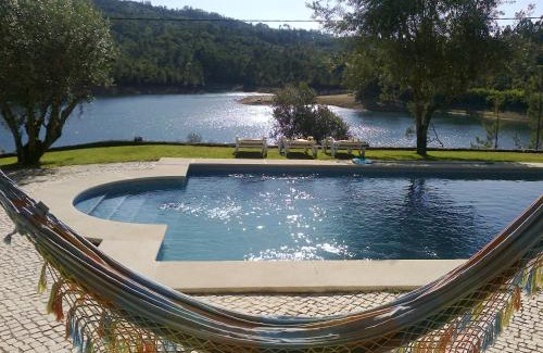 Serra House | Casa do Pai Castelo de Bode