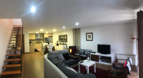 Pitoes das Junias House | Casa do Palheiro