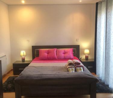 Pitoes das Junias House | Casa do Palheiro