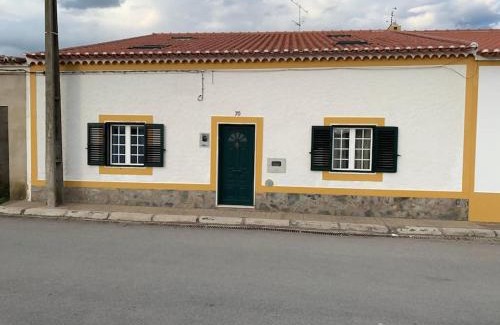 Mourao House | Casa dos Avós no Grande Lago