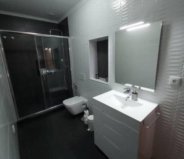 Mourao House | Casa dos Avós no Grande Lago