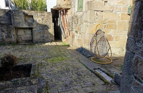 Vila Nova de Tazem House | Casa dos Livros - Guest House