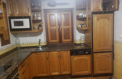 Arguebanes House | Casa el Viñadal, the viewpoint of the Picos de Europa.