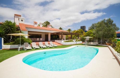 Campo Internacional Maspalomas Ski Chalet | CASA GRAN CANARIA - Gran Canaria Stays