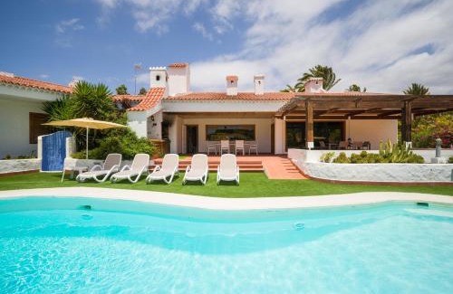 Campo Internacional Maspalomas Ski Chalet | CASA GRAN CANARIA - Gran Canaria Stays