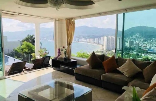 Joyas De Brisamar House | Casa Grande Shalom with bay view to relax with the family