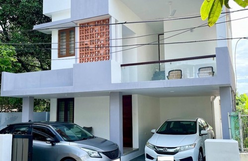 Vazhuthacaud Villa | Casa Grey Trivandrum