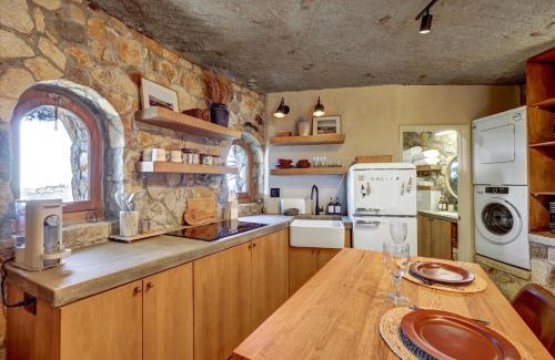 San Marcos Villa | Casa Grotto