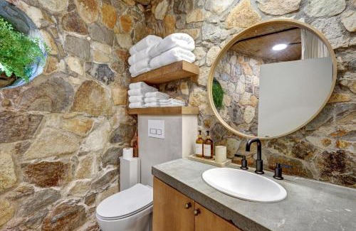 San Marcos Villa | Casa Grotto