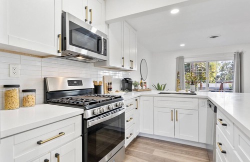 Mount Helix Apartment | Casa Kubanda - Office, Hot Tub, EV Charger