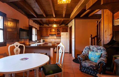 Puente Nuevo House | Casa La Fuente (Vibano)