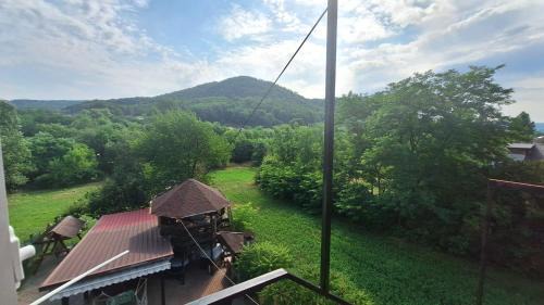 Gura Suhasului House | Casa la Helesteu