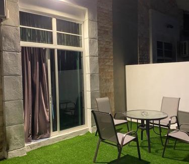 Kuah House | Casa Le View