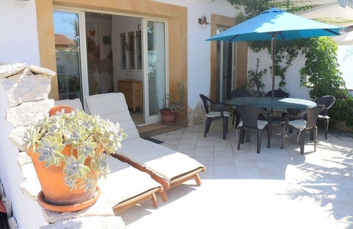 Agnone Bagni House | Casa Libezia: A welcoming apartment located right on the beach, with Free WI-FI.