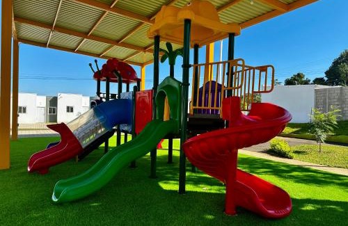 Ahuachapan Apartment | Casa Los Ausoles con Jacuzzi