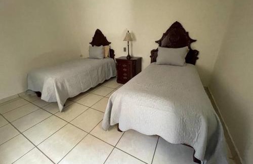 San Juan de los Lagos House | Casa los Mariachis centro